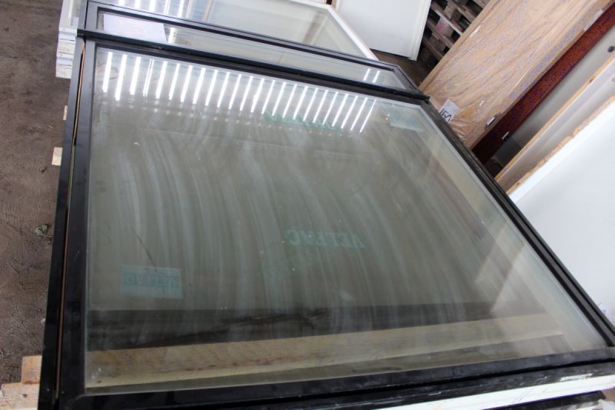 3 Velfac Fenstern 138x157x13 + 1 Velfac Fenster 133,2x116
