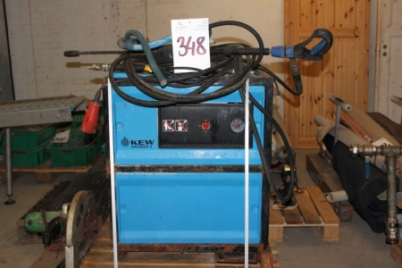 Pressure washer, KEW, model 4403KSA-2, year 1993 6.7 kW 380 V / 50 Hz, 160 bar kapasitet, maxtryk: 200 BAR.