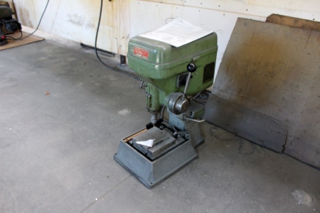 Bench drill with thread cutter type BB1090 no. 11540