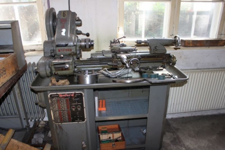 Lathes, Myford Super 7 with 3 claw and various accessories