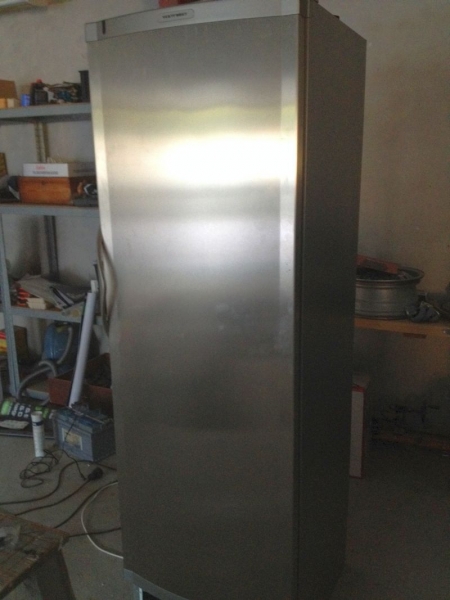 Refrigerator, Vestfrost aluminum. see all details on Google and the enclosed label in the refrigerator. Used but works