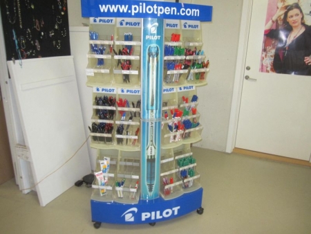 Pen Display / bookcase Pilot containing pens and highlighters, mainly Pilot, about 100 cm wide and 167 cm