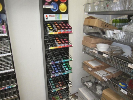 Display Shelf Marabu with Decorglas colors, about 56 pcs color glass