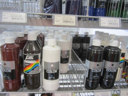 Textilfarver, 16 farver i  500 ml flasker, i alt cirka 336 flasker