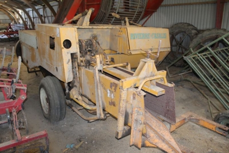 Rivierre-Casalis small pick-up baler + small trolley