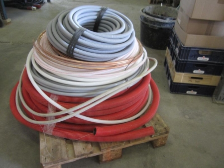 Various flexible hose and copper on pallet