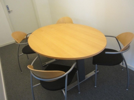 Meeting table in beech, Dencon, oval table with four stackable chairs, black upholstery