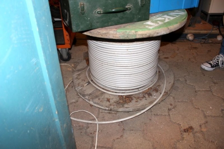 Roll with cable, 5-wire