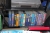 Fjernsyn + VHS afspiller + diverse VHS film i kasse 