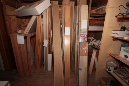 Assorted Parquet about 4 packages are opened (different lengths and producers)