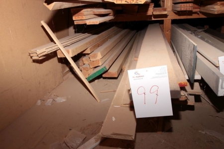 Div. Timber, ca. 35m, ca. 6x13cm, Kiefer, ca. 20m hand holz, div. Spanplatten.