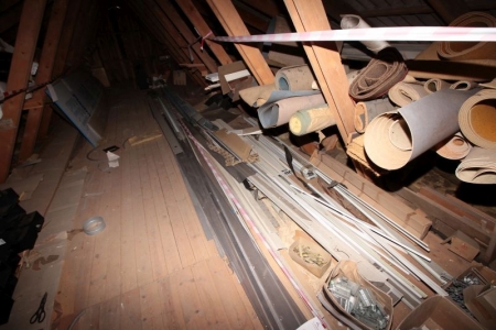 7 sections + floor in the end (Furrings of wood etc.) (Currently located in the Attic)