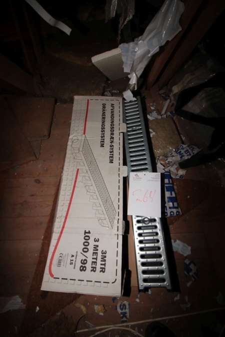 2 pcs. drainage grate (located on the attic)