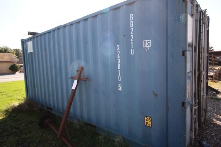 Ship Container, ready for power