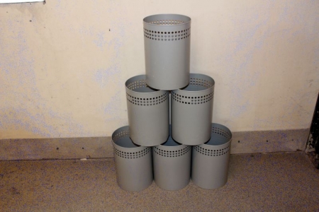 6 pcs. wastepaper baskets in metal, Tecno.