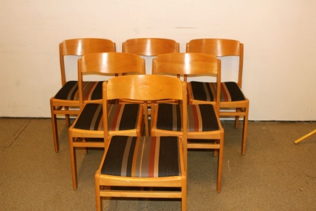 6 chairs with fabric