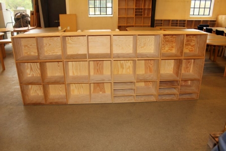 Bücherregale, An-Bo, 4 Teile, 70x70x34,5 cm. + 4 Sektionen 70x36x34,5 cm.