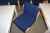 Tabelle Paustian + 6 Stühle w. Blauen Stoff.