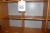 Schrank mit Schiebetüren, 106x87 cm. Bücherregal mit 4 Fächern, Bondo, 106x79 cm.