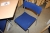 Bord med 6 stole (blåt stof)