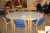 Magnus Olesen bord 120x200cm. + 6 tilhørende stole med blåt stof