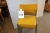 10 stabelstole med gult stof
