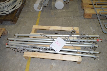 6 motorized driving pulley (spindle drive) Ferralux RWA P = LA 116-1000 S12. Length about 130 cm. Pallet not included