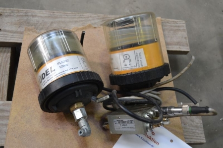2 x central lubrication pumps, Güdel PLCD / 2, 120 cc. Pallet not included