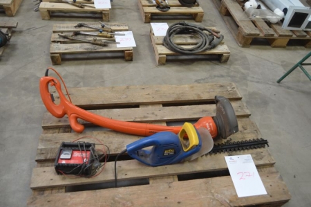 Electric hedge trimmer, Einhell Royal HEC 440 + elec. Edge trimmer, Flymo Contour + charger. Pallet not included
