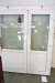Falttüren in Rahmen, Kunststoff, weiß installiert. Verglasung mit klarem Glas. Rahmenabmessungen, B x H, ca. 177 x 200 cm