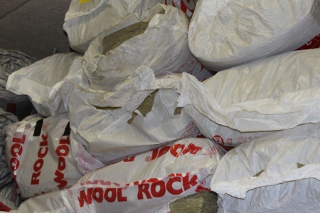 10 packages rockwool slabs / wall batts in assorted sizes, some slightly included has