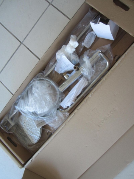 Shower set, Grohe Rainshower System 27C32 001, in opened original packing and has been test-fitted