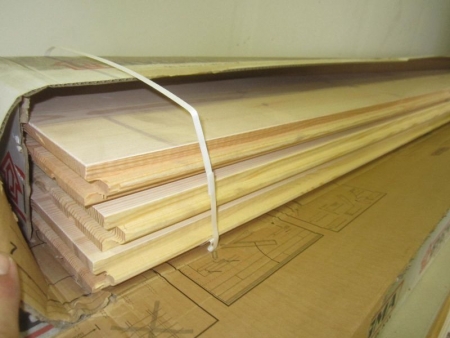Massive fyrretræsgulv planker, Dolomite Classic hvidpigmenteret, 30x183 mm, 3 stk 3,9-4,1 meter, 8 stk 4,3,4,4 meter 