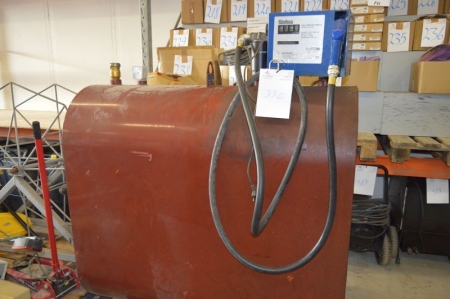 1200 liter oil tank with the pump and the counter, type 3A, 1200 liters. About 30 liters of diesel in the bottom