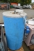 Eiswassertank mit Pumpe