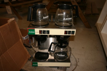 Kaffe brygger, Mrk. Animo med 3 kander, kan kobles til egen vandforsyning.