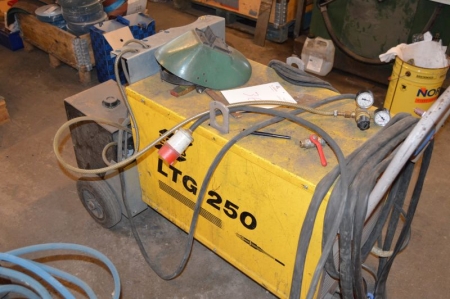 Thyristor controlled welding rectifier for TIG welding, ESAB LTG 250 + welding hoses and welding torch. Mounted in a frame on wheels