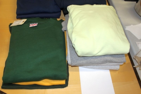Sweatshirts forskellige farver str. M+ L + XL nogle med hætte NYE