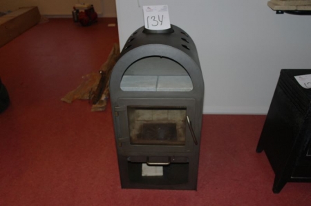 Stove in sheet iron, with new stone and certificate