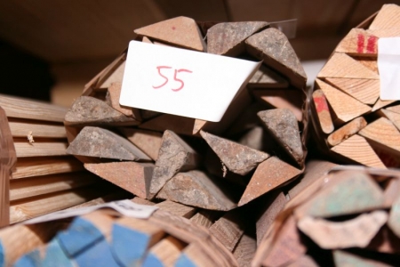 Mahogany sweep lists / triangle lists 20x30mm about 75 meters