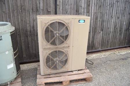 Water cooler, labeled Carrier 30 PE 60