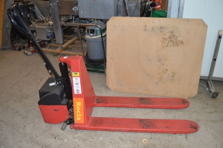 Electrical pallet truck, Rocla. Last inspection: 6/15 Condition unknown