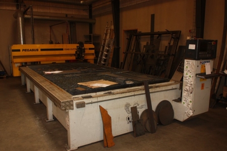 Plasma Cutter, ESAB Cutting Systems, Pegasus, SN: 20,105,113. Year 2001. Burner: PT24. Max. 20 mm, black iron. Manuals included. Header: 4400 x 2500. Max. Board Size: 4000 x 2000 mm. Has a new motherboard and is fully functional