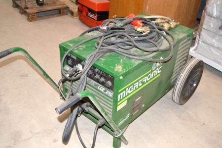 TIG welding rectifier, Migatronic LDE 250 + welding cables, welding torch and pressure gauge. Mounted in a frame on wheels