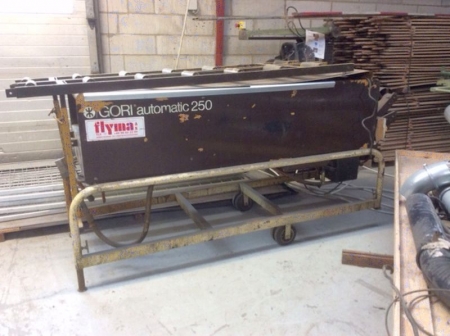 Wood painting machine, Gori Automatic 250, mounted on a trolley