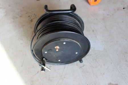 Cable reel with antenna cable about 100 meters