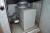 Kalorifere ovn til vand,  med indblæsningsfiltre, i lydisoleret kabinet (fra nedbrydning). Lxbxh: 142 x 75 x 98 cm