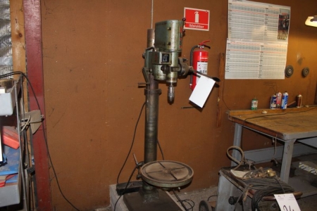 Drill press, Strands Type 953 engine R / M 1400/2800
