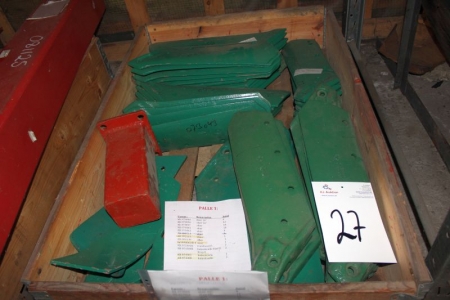 Pallet with various inserts, labeled KK