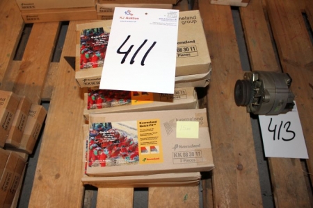 Plough parts to Kverneland 15 boxes of 2 pieces. mrk. KK083011